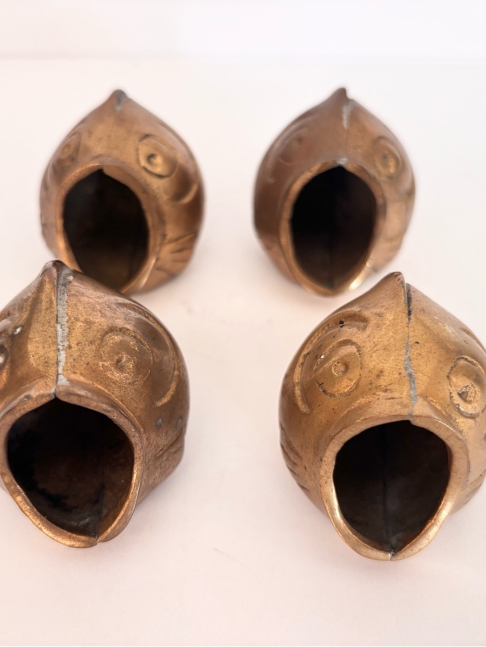 4 Vintage MCM Solid Brass Fish Ashtray Open Mouth Koi Retro Kitsch Decor Aged - Picture 5 of 11